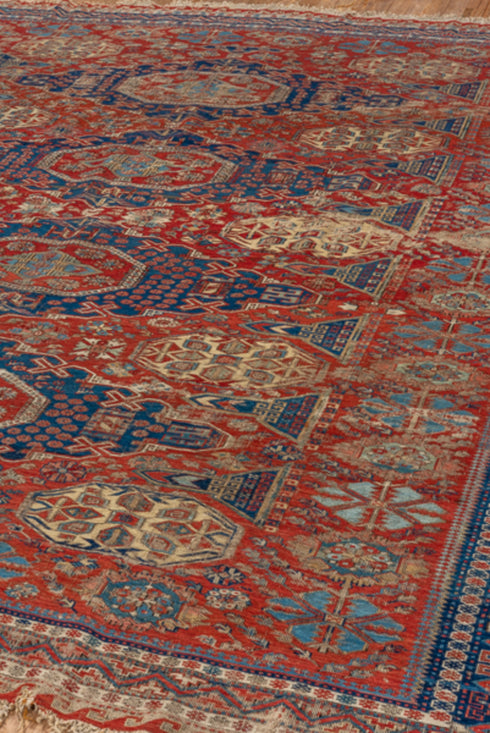 Antique Sumak Area Rug (8' x 9')